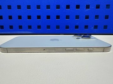 Б/в Мобільний телефон Apple iphone 16 pro max 256gb 01-200865220