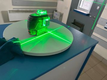 Б/у Лазерный нивелир Bosch gll 3-80 cg professional 01-200850985