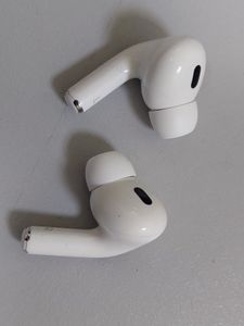 Б/в Навушники Apple airpods pro 2nd generation with magsafe charging case usb-c 01-200867202