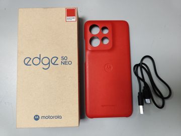 Б/в Мобільний телефон Motorola edge 50 neo 8/256gb 01-200861771
