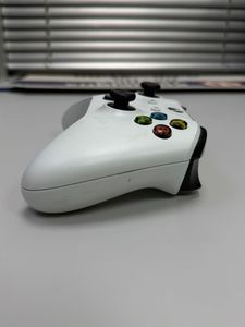 Б/в Ігровий джойстик Microsoft xbox wireless controller 1708 01-200876757