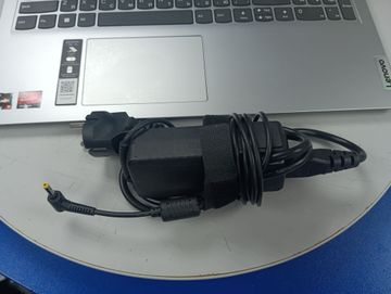 Б/у Ноутбук Lenovo 15/ryzen 5 7520u ddr5/8gb ddr5/hdd 500 gb/ssd *відсутній/*інтегрована 01-200835484