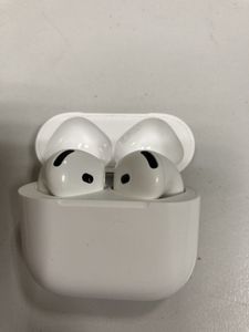 Б/в Навушники Apple airpods 4 01-200881345