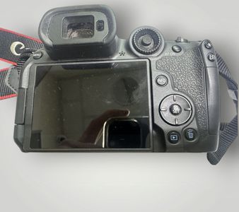 Б/в Фотоапарат Canon eos r7 body 01-200862230