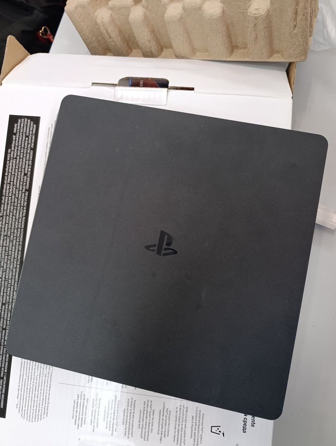 playstation 4 slim 1tb