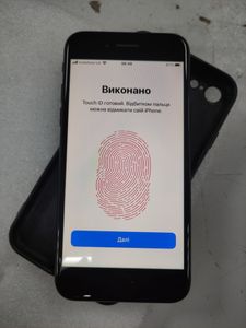 Б/в Мобільний телефон Apple iphone 7 256gb 01-200890662