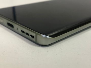 Б/в Мобільний телефон Motorola edge 40 8/256gb 01-200897823