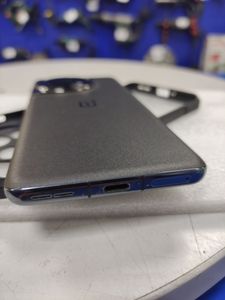 Б/у Мобільний телефон Oneplus 11 16/256gb 01-200835271