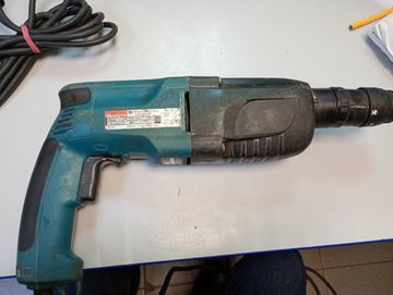 Б/у Перфоратор Makita hr2450t 01-200904658