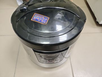 Б/в Мультиварка Redmond rmc-m20 01-200905663