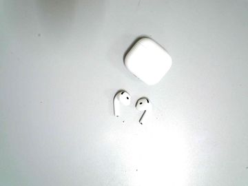 Б/у Наушники Apple airpods 4 with active noise cancellation 01-200906665