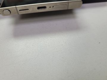 Б/у Мобільний телефон Samsung galaxy s24 ultra 12/256gb 01-200907567