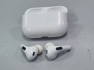 Б/в Навушники Apple airpods pro 2nd generation magsafe 01-200909409