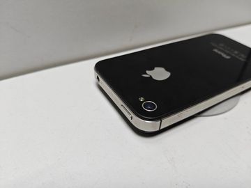 Б/в Мобільний телефон Apple iphone 4 16gb 01-200910352