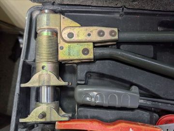 Б/в Прес для труб Rehau rautool m1 01-200908871