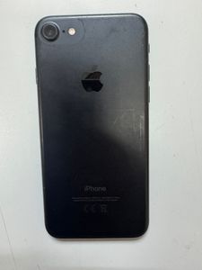 Б/в Мобільний телефон Apple iphone 7 32gb 01-200913568