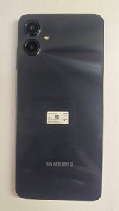 Б/в Мобільний телефон Samsung galaxy a06 4/128gb 01-200918080