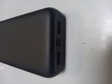 Б/у Повербанк Griffin gp-149-blk 20 000mah 01-200919340