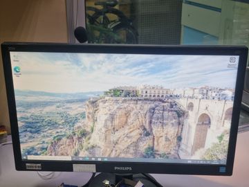 Б/у Системный блок Пк intel core i3-6320/ram 16 gb/hdd відсутній+відсутній/ssd 120 gb+500 gb/amd/ ati radeon rx 460 2gb gd 01-200922414