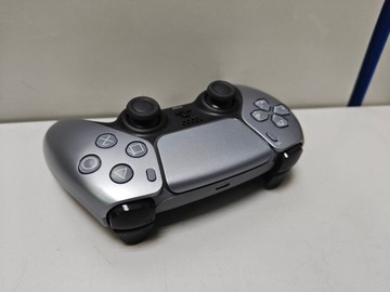 Б/в Геймпад Sony dualsense 01-200927490