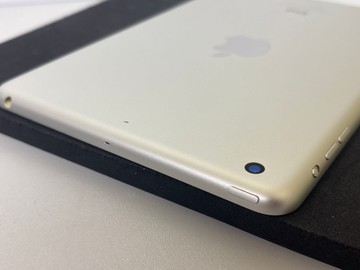 Б/у Планшет Apple ipad mini 3 64gb wifi 01-200929679