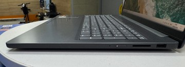 Б/в Ноутбук Lenovo 16/ryzen 5 8640hs ddr4/16gb ddr4/hdd *відсутній/ssd 512 gb/*інтегрована 01-200933599