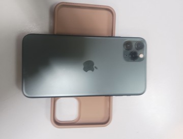 Б/в Мобільний телефон Apple iphone 11 pro max 256gb 01-200945511