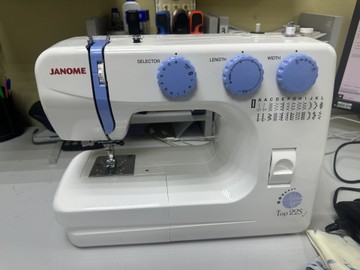 Б/в Швейна машина Janome top 22s 01-200949983