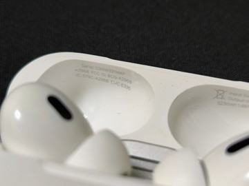 Б/в Навушники Apple airpods pro 2nd generation with magsafe charging case usb-c 01-200966579
