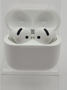 Б/в Навушники Apple airpods 4 01-200918937