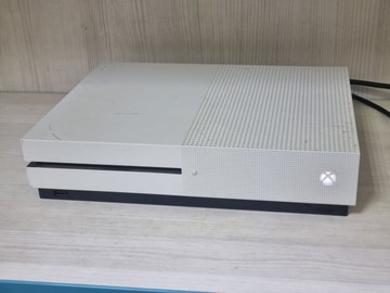 Б/в Ігрова приставка Microsoft xbox one s 500gb 01-200933511