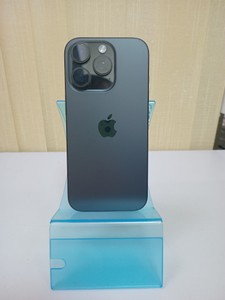 Б/в Мобільний телефон Apple iphone 16 pro 256gb 01-200983523
