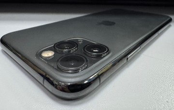 Б/у Мобільний телефон Apple iphone 11 pro 256gb 01-200999144