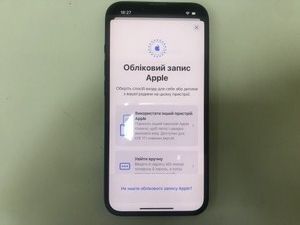 Б/в Мобільний телефон Apple iphone 13 128gb 01-201003984