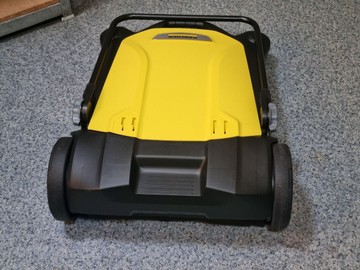 Б/в Підмітальна машина Karcher s 4 twin 01-201006256