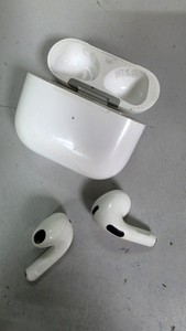 Б/в Навушники Apple airpods 3rd generation 01-201011536