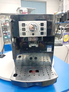 Б/в Кавоварка Delonghi magnifica s ecam 22.112.b 01-201028209