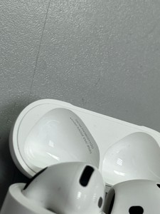 Б/в Навушники Apple airpods 4 01-201096432