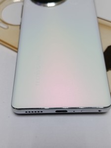 Б/в Мобільний телефон Tecno spark 20 pro+ 8/256gb 01-201101656