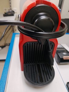 Б/у Кофеварка Krups nespresso inissia xn 1001 01-201107857