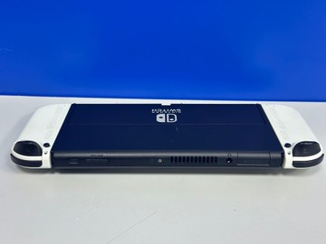 Б/в Ігрова приставка Nintendo switch oled 01-201056081