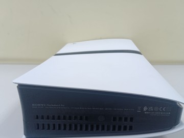 Б/в Ігрова приставка Sony playstation 5 pro 2tb 01-201133679