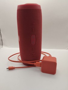 Б/у Акустика Jbl charge 3 01-201177359