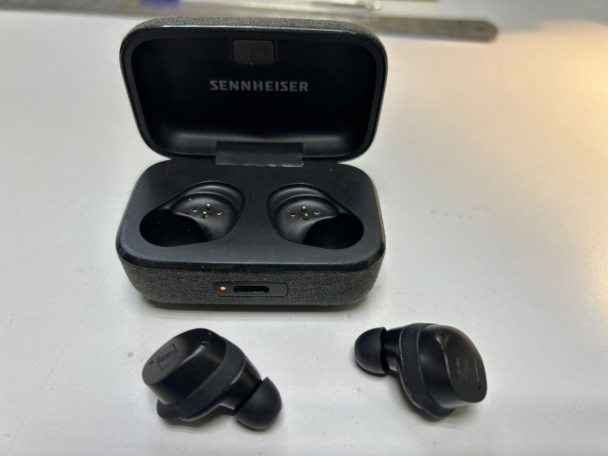 momentum true wireless 3