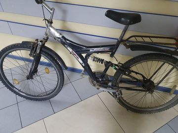 01-200511410: Starter advencer