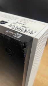 01-200622928: Microsoft xbox one s 1tb