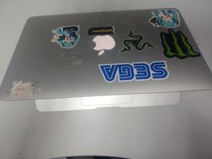 01-200795697: Apple macbook air 11" a 1465 core i5 1,6ghz/ram 4 gb/ssd 256 gb /hd graphics 6000