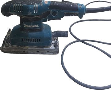 01-200619922: Makita bo3711