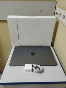 Б/в Ноутбук Apple macbook a3114/15.3/m3/8 gb/256 gb/10 core gpu retina 01-200814518