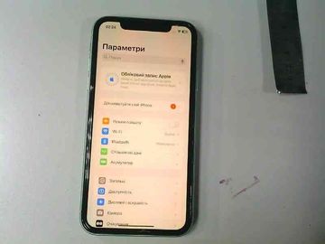 Б/у Мобильний телефон Apple iphone 11 64gb 01-200815087